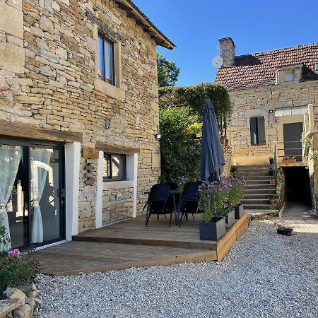 Le Mas De Carrie Bed & Breakfast Parisot  Eksteriør bilde