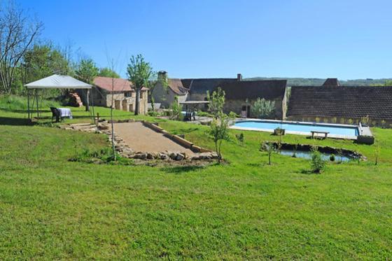 Le Mas De Carrie Bed & Breakfast Parisot  Eksteriør bilde